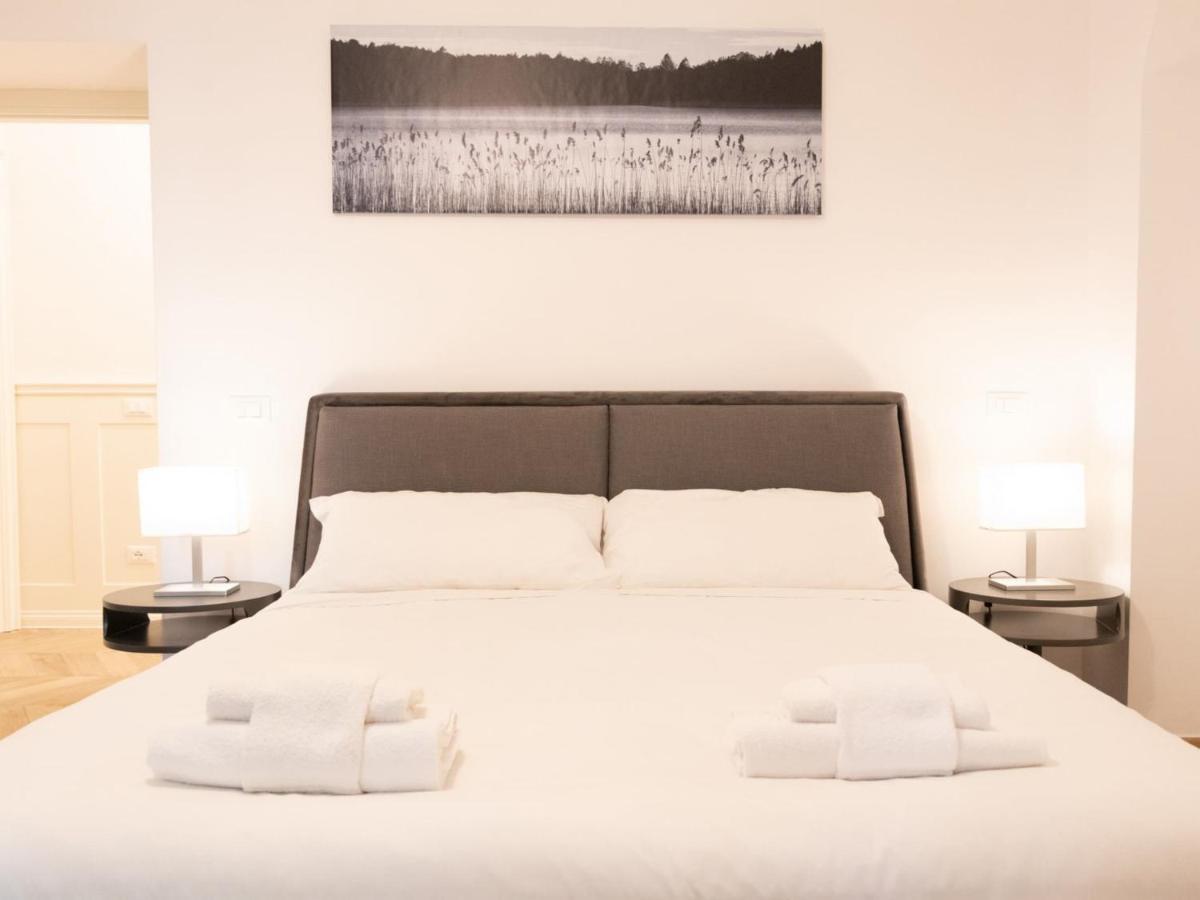The Best Rent - Elegant Five-Bedrooms Apartment Near Colosseo 罗马 外观 照片